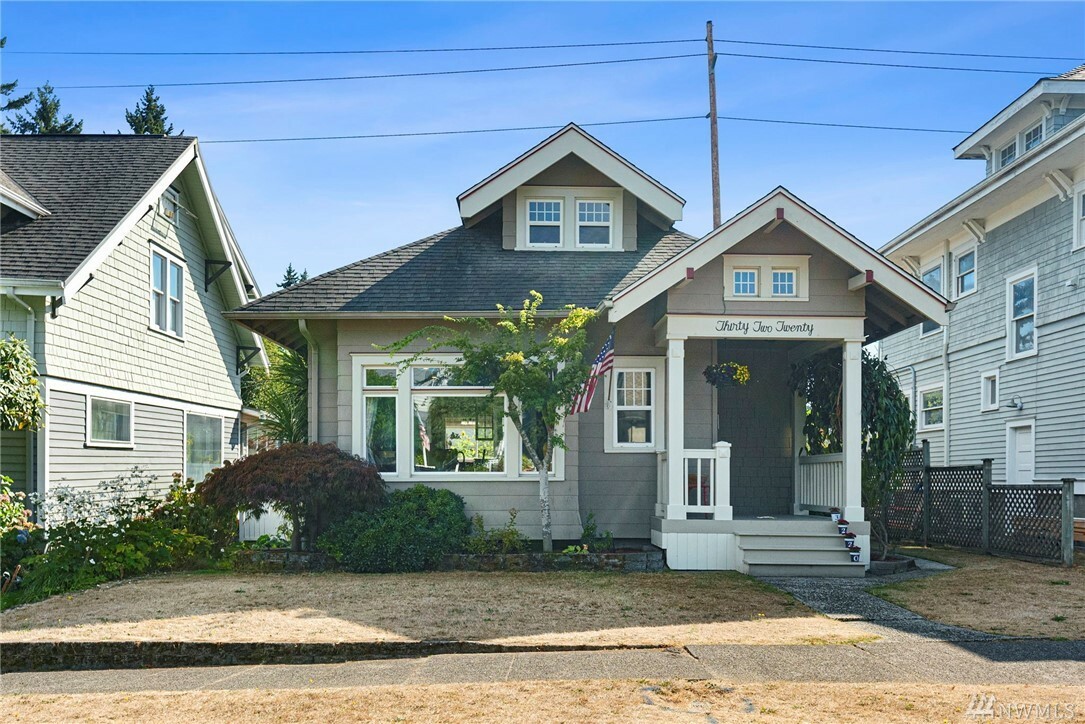 Property Photo:  3220 N 24th St  WA 98406 