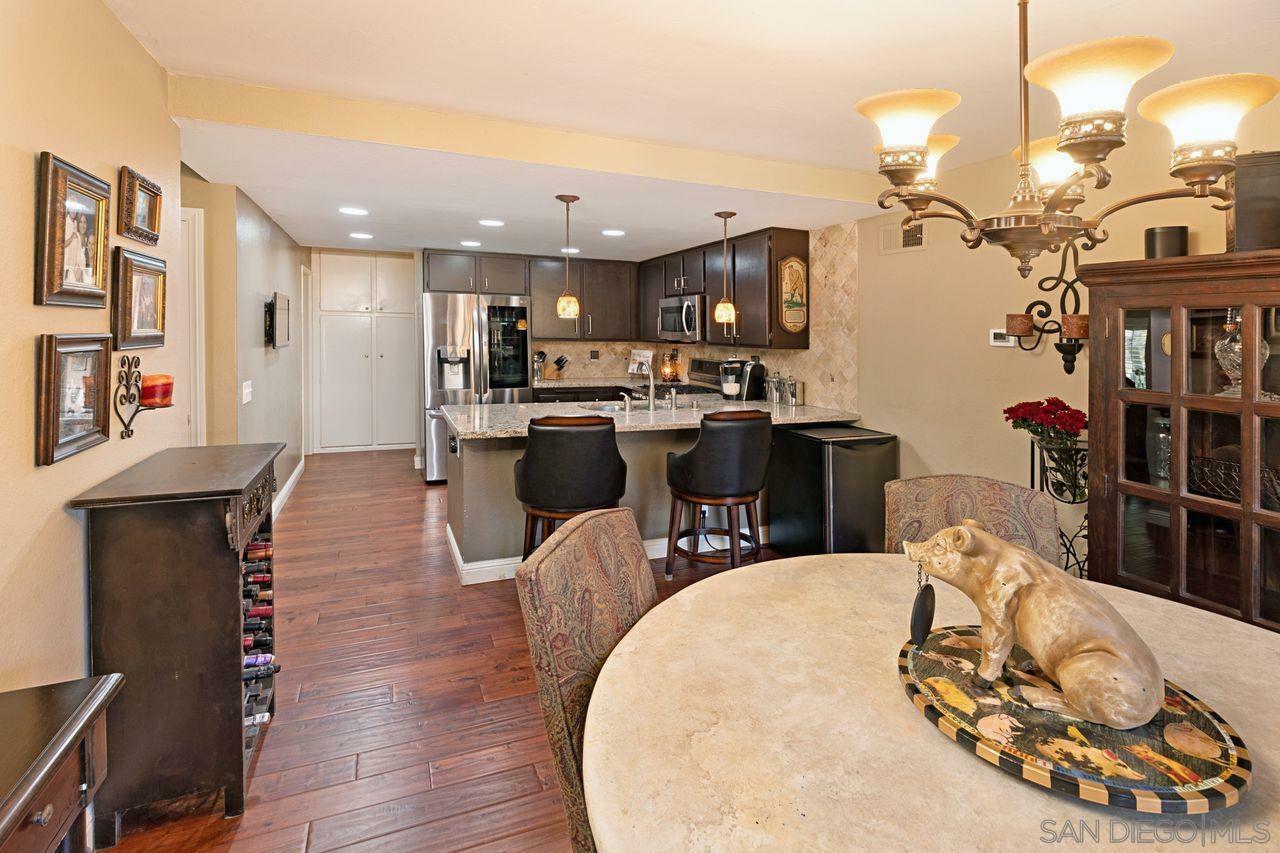 Property Photo: 9859 Park Crest Ln CA 92124