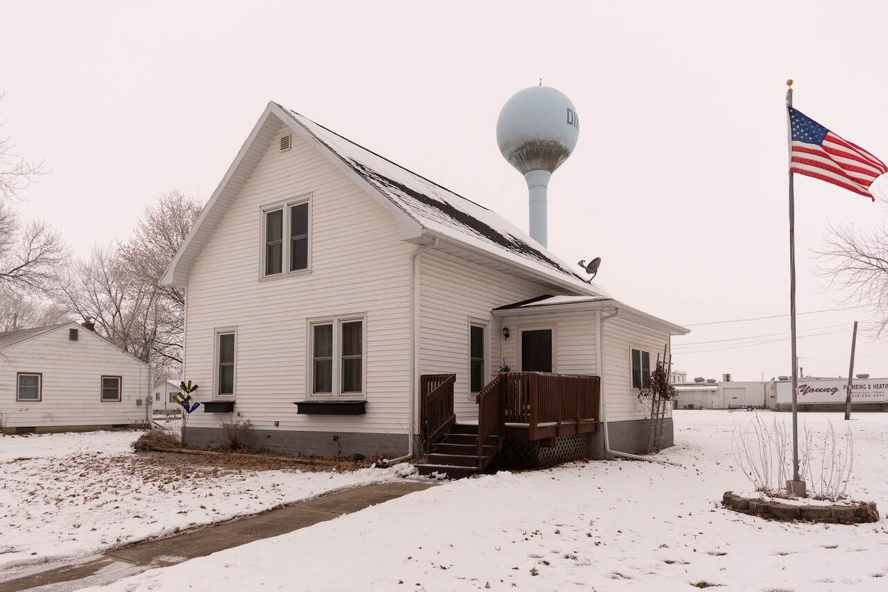 Property Photo: 248 W Monroe Street IA 50624