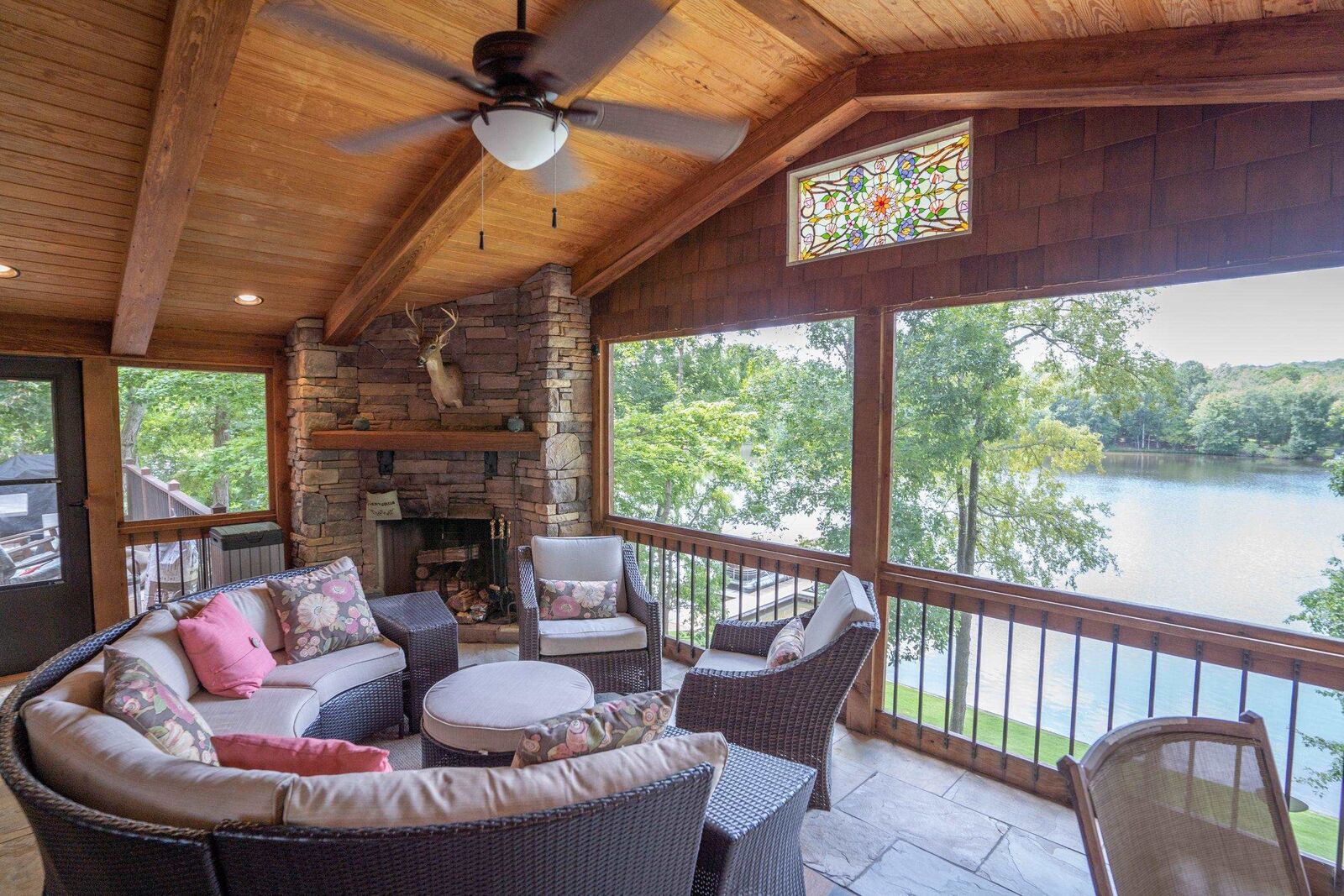 Property Photo: 1540 Point Royal Drive GA 30642