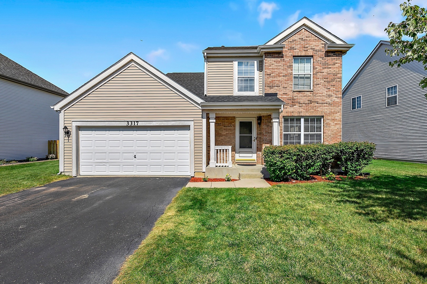 Property Photo: 3317 Forest View Drive IL 60431