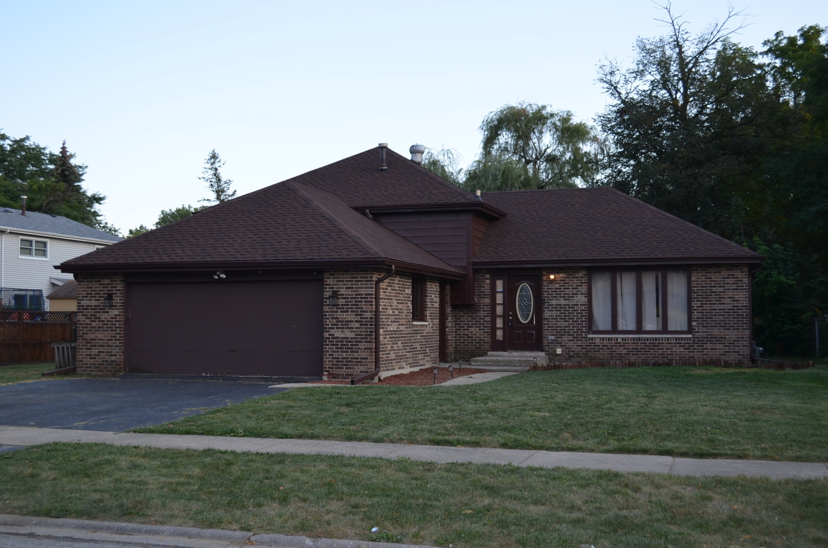 Property Photo: 1037 185th Place IL 60430