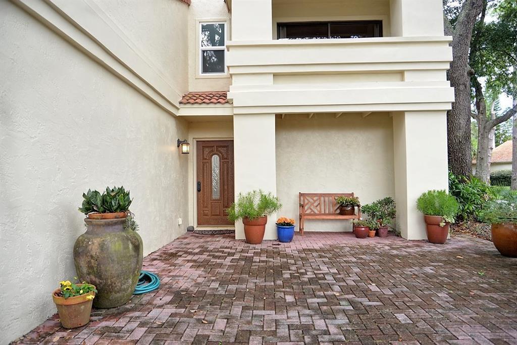 Property Photo: 1154 W Winged Foot Circle FL 32708