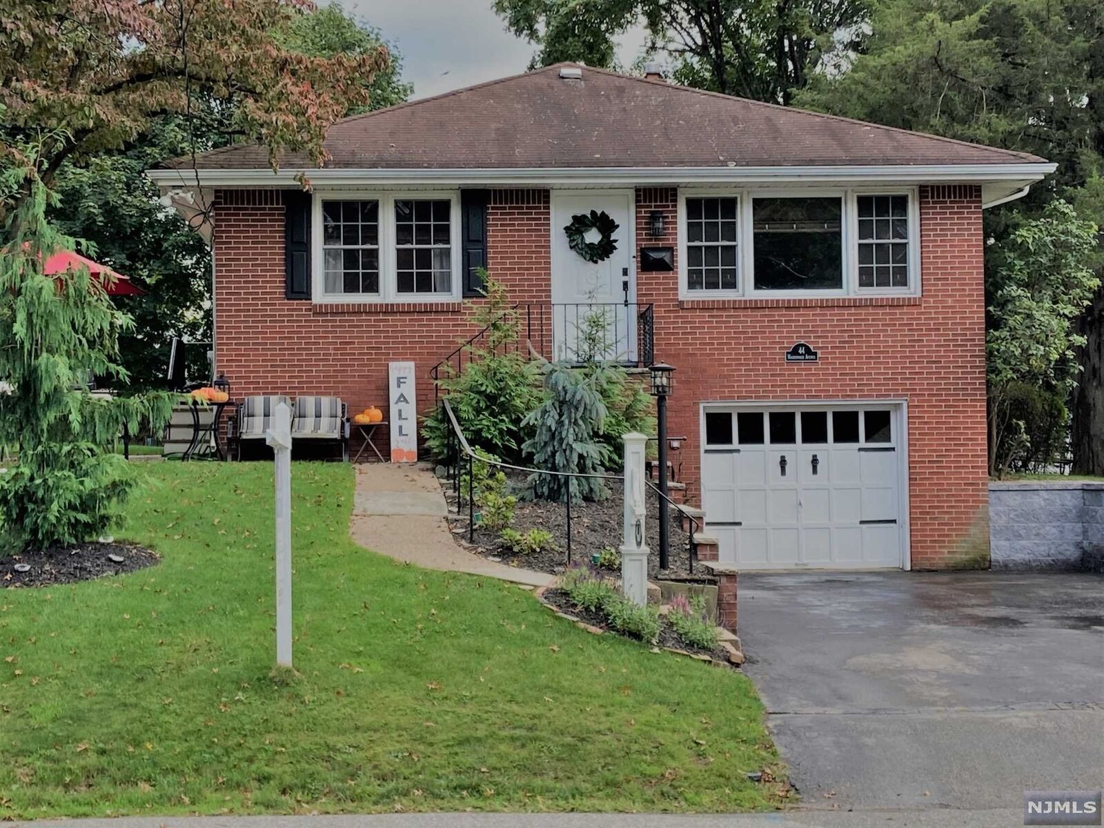 Property Photo: 44 Hackensack Avenue NJ 07640
