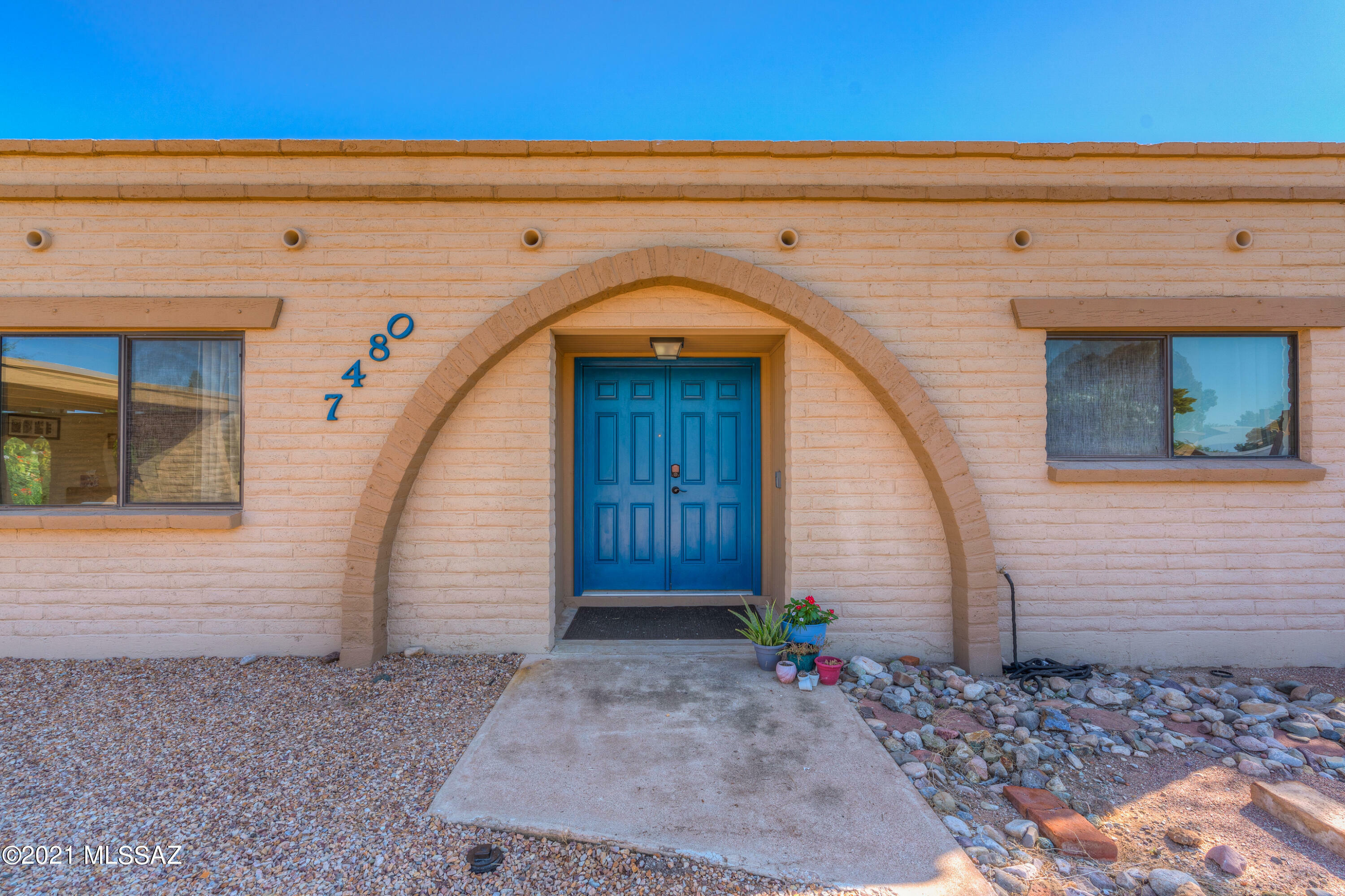 Property Photo:  7480 E 30th Street  AZ 85710 