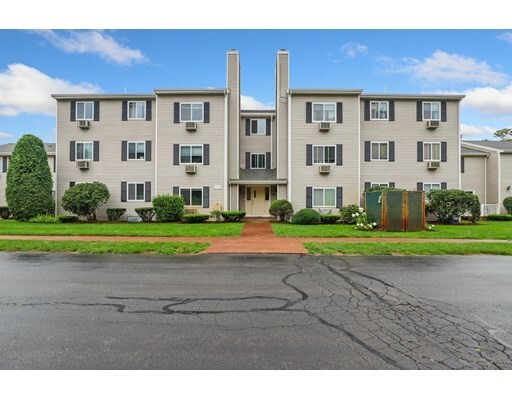 Property Photo: 4 Erick Road 92 MA 02048