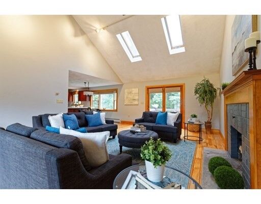 Property Photo:  6 Minton Rd  MA 01821 