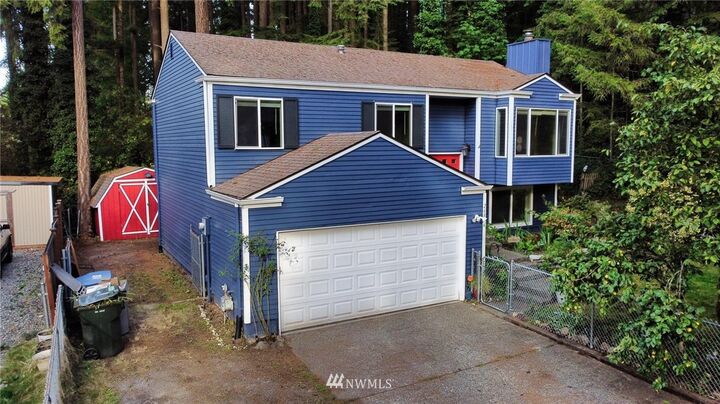 Property Photo: 26806 188th Avenue SE WA 98042