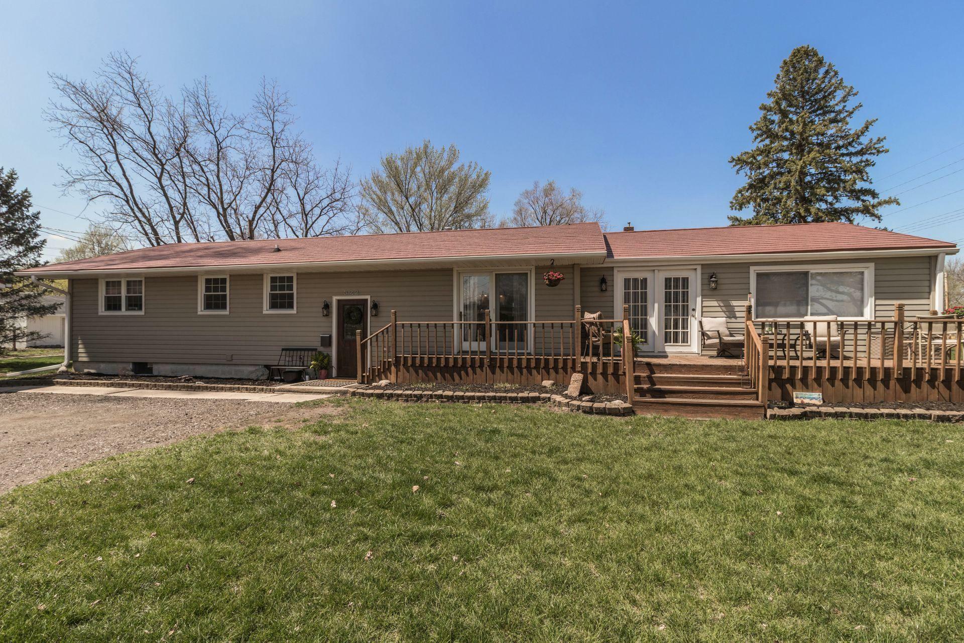 Property Photo:  522 Carmichael Street  IA 50130 