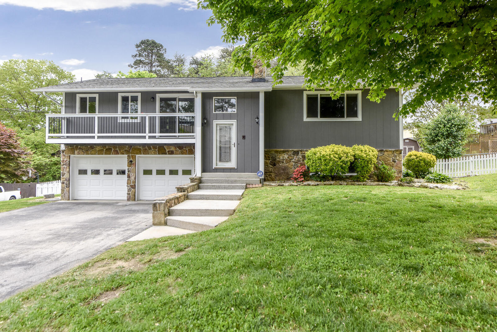 Property Photo:  8401 Richland Colony Rd  TN 37923
