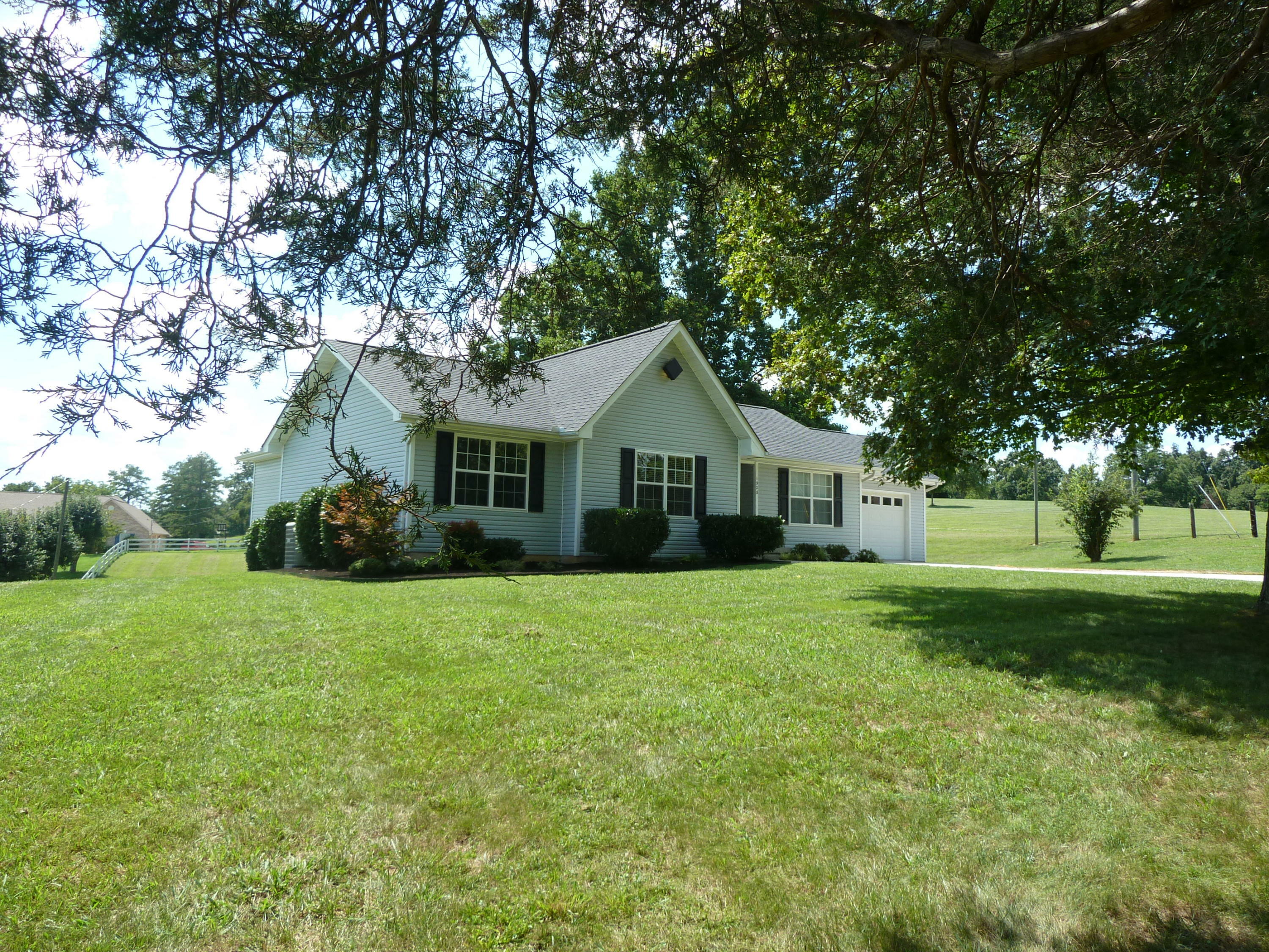 Property Photo:  1928 Scenic Meadows Way  TN 37849 