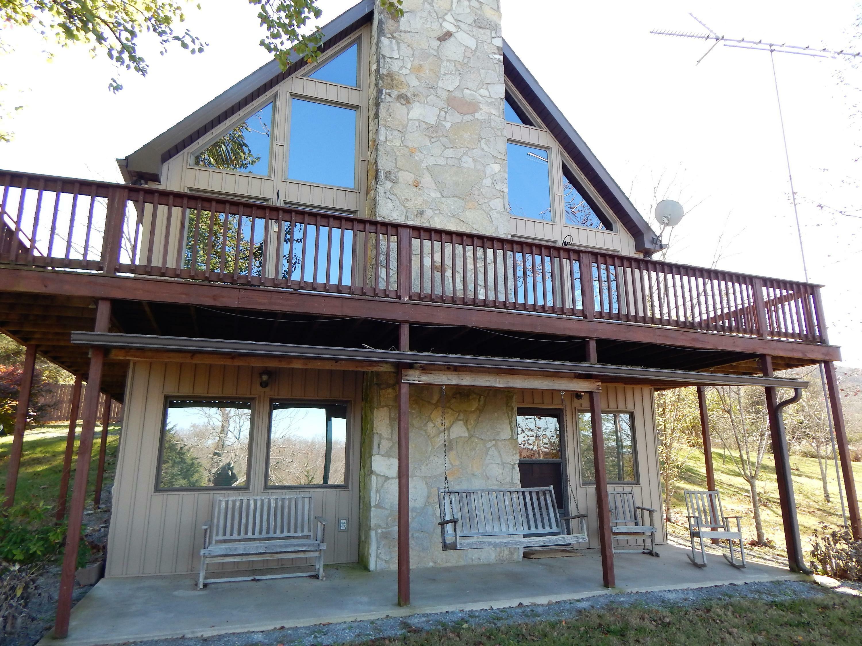 Property Photo:  190 Robert Smith Lane  TN 37879 