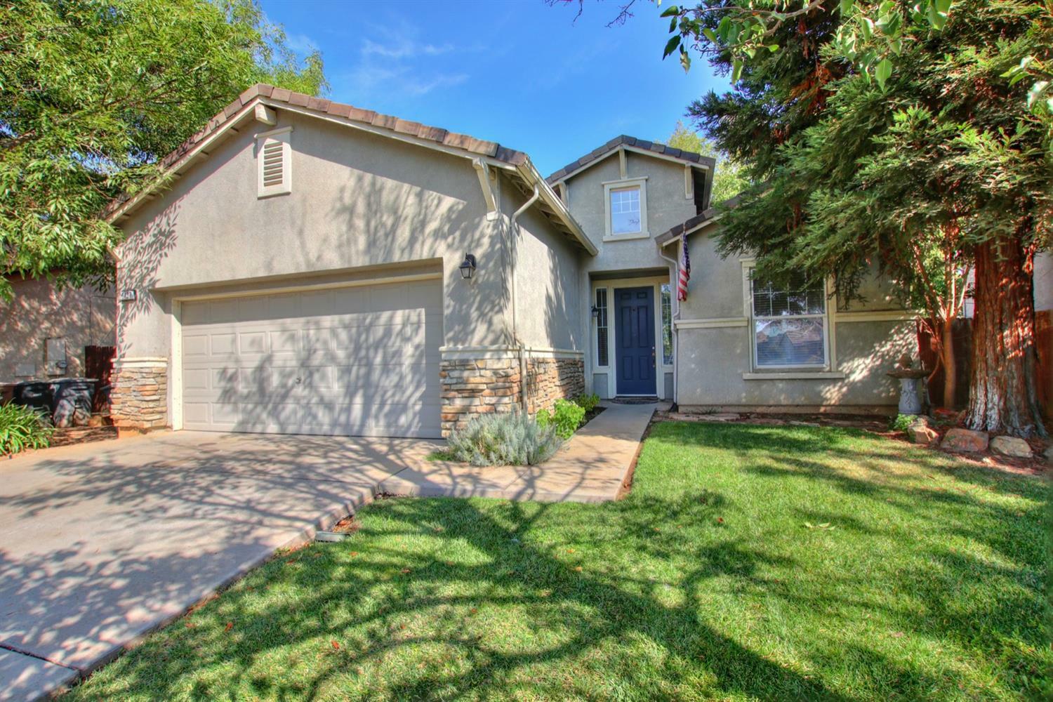 Property Photo:  9437 Loire Valley Way  CA 95624 