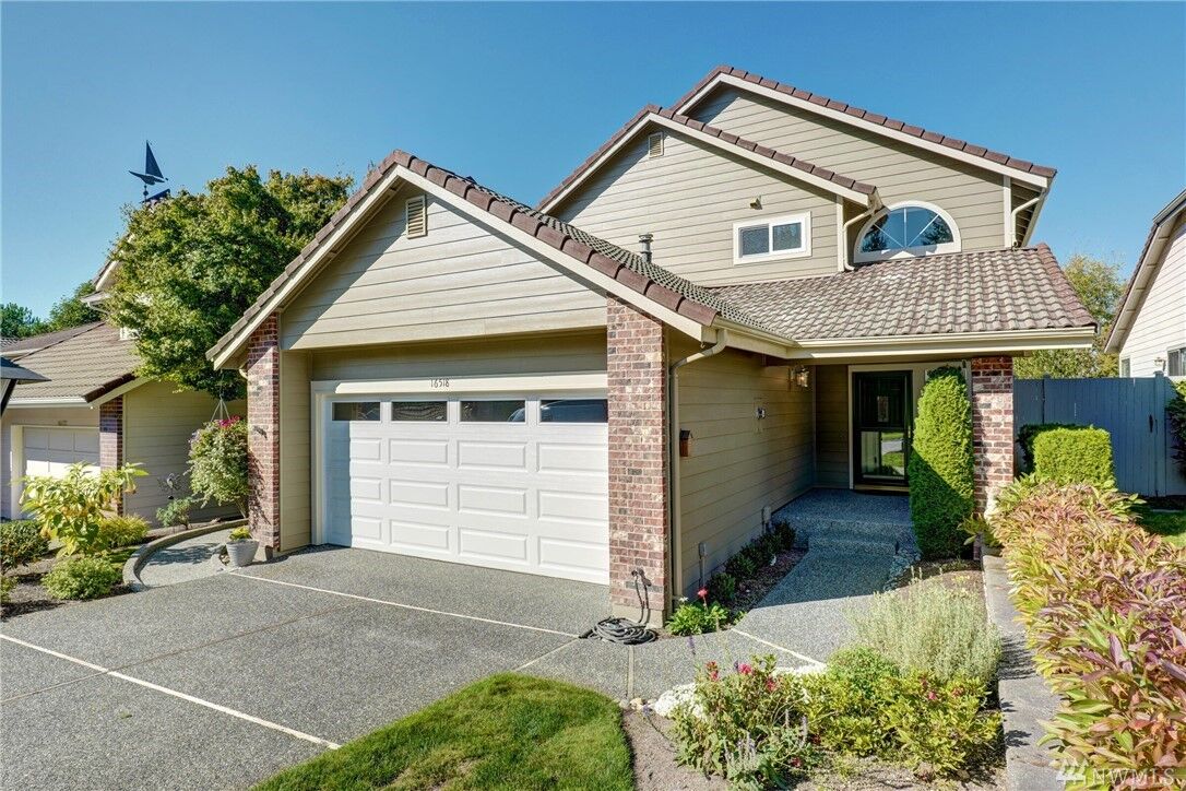 Property Photo: 16518 14th Ave SE WA 98012