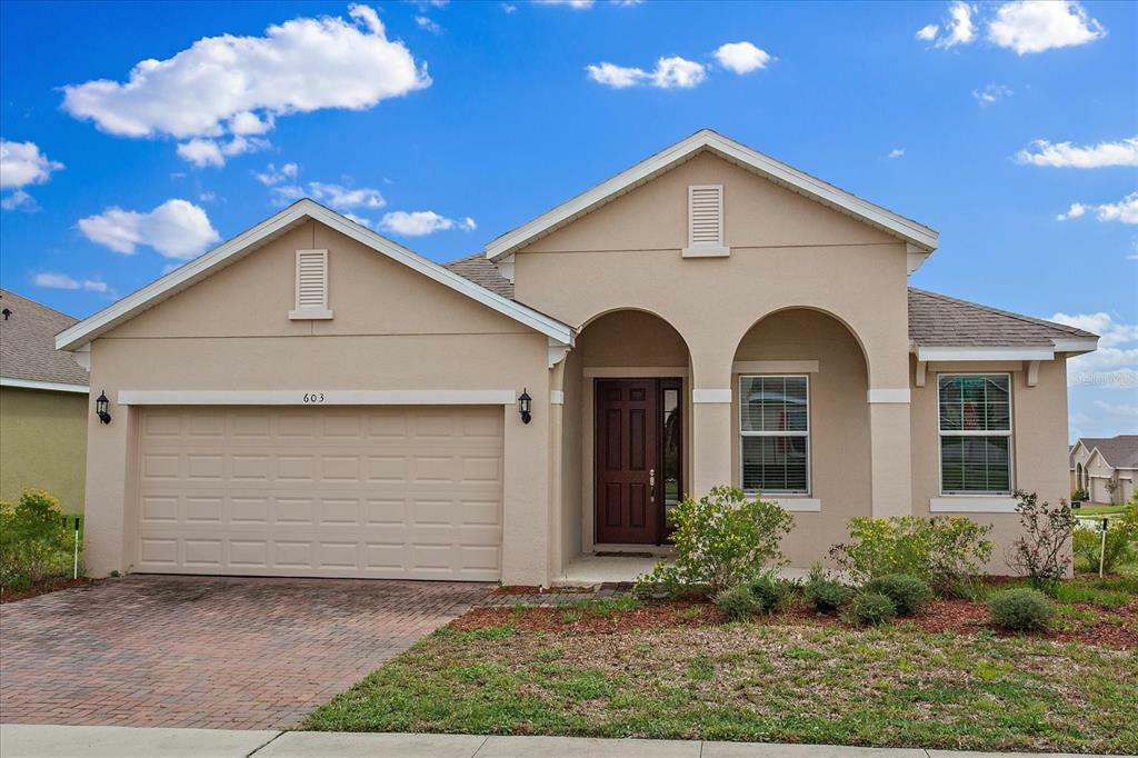 Property Photo:  603 Pescara Avenue  FL 33837 