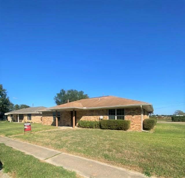 Property Photo:  110 N 10th Street  TX 75147 