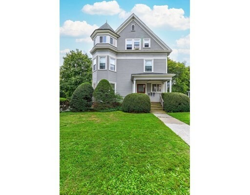 Property Photo: 17 Barnard Rd MA 01605