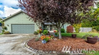 Property Photo:  171 Tamarack Ct NW  WA 98328 