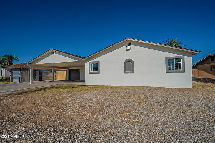 Property Photo:  5624 W Pierson Street  AZ 85031