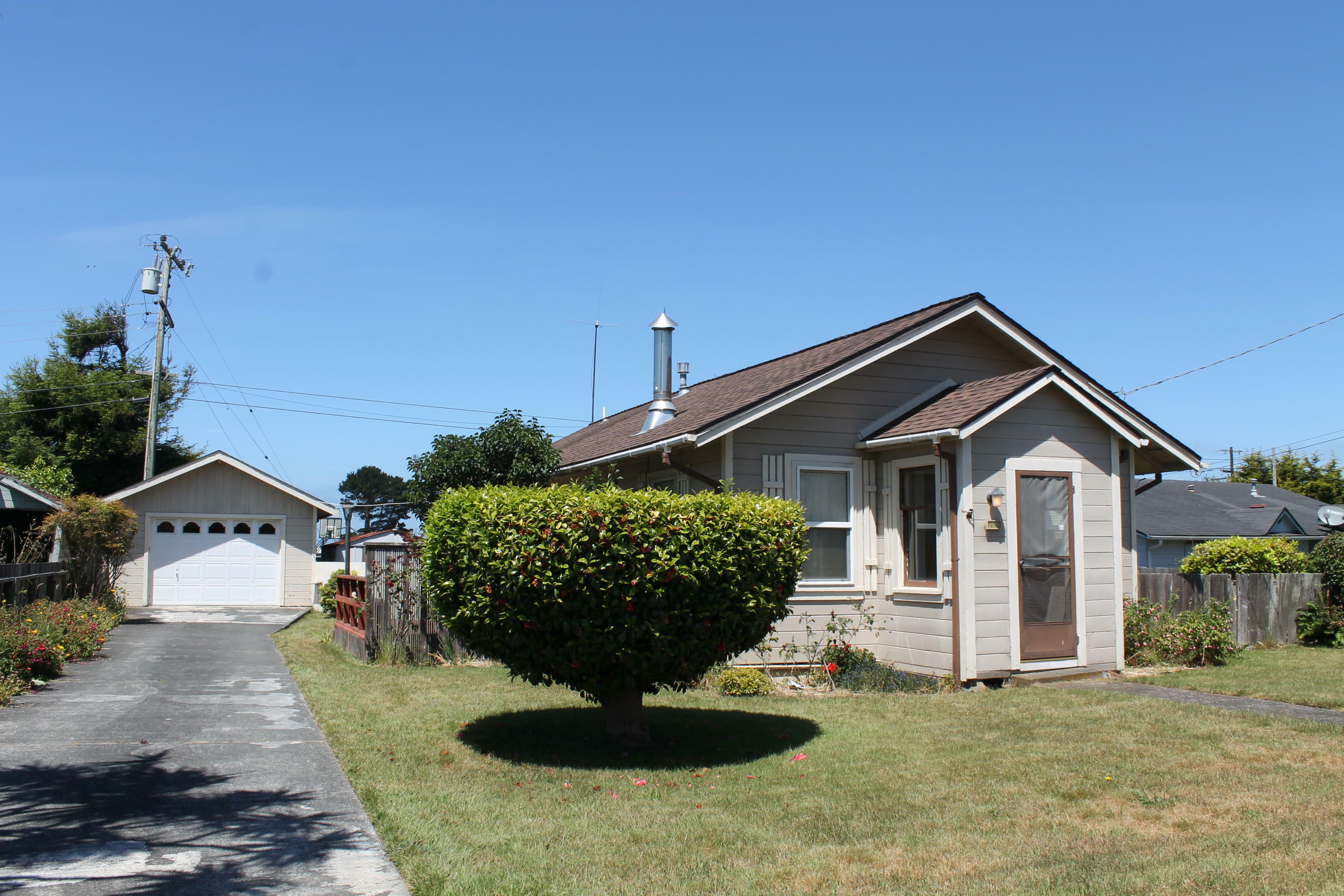 Property Photo:  3536 High Street  CA 95503 