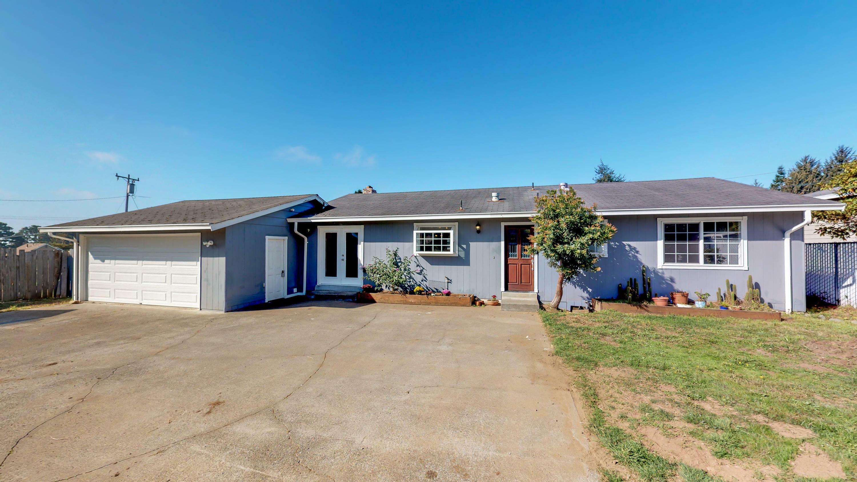 Property Photo:  1732 Windsor Avenue  CA 95519 