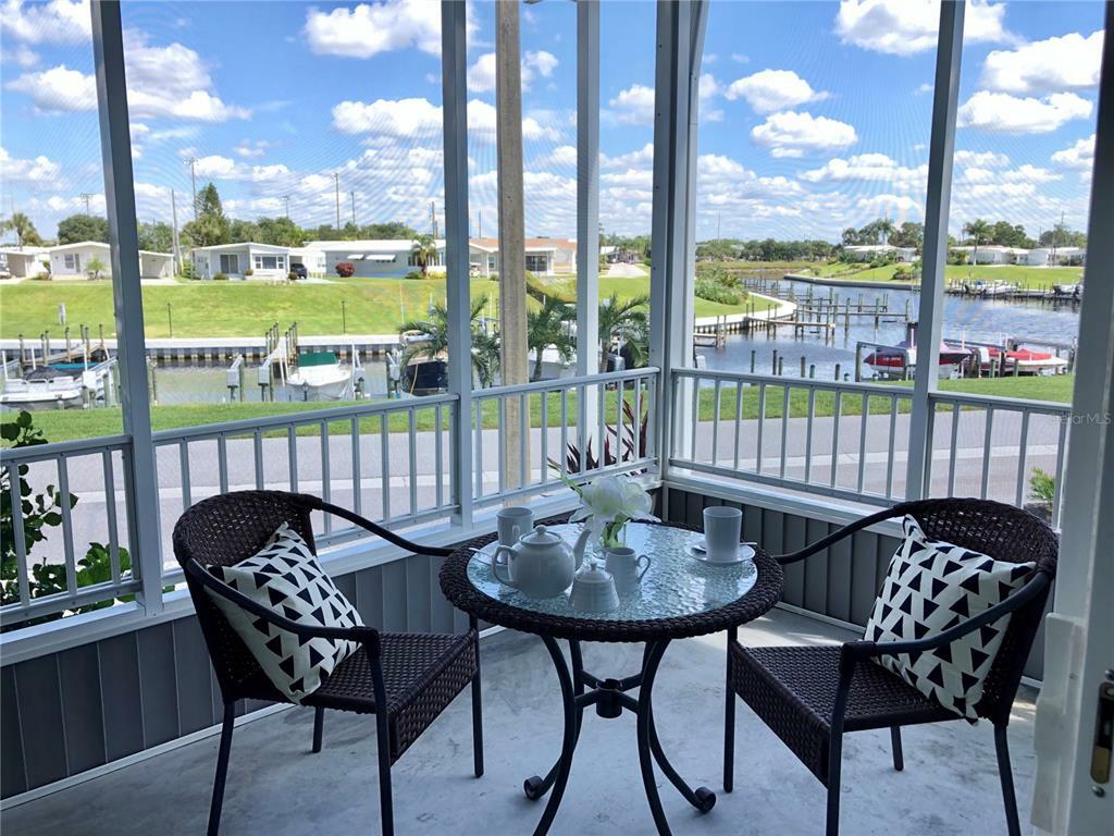 Property Photo: 731 S Waterway FL 34285