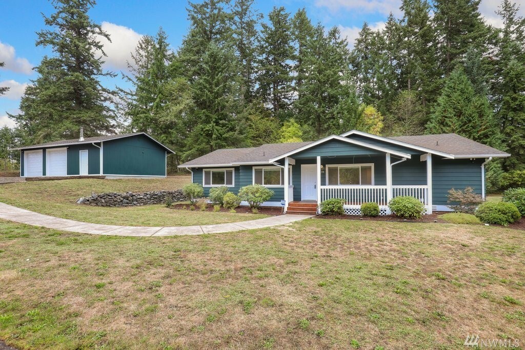 Property Photo:  3404 359th St Ct S  WA 98580 