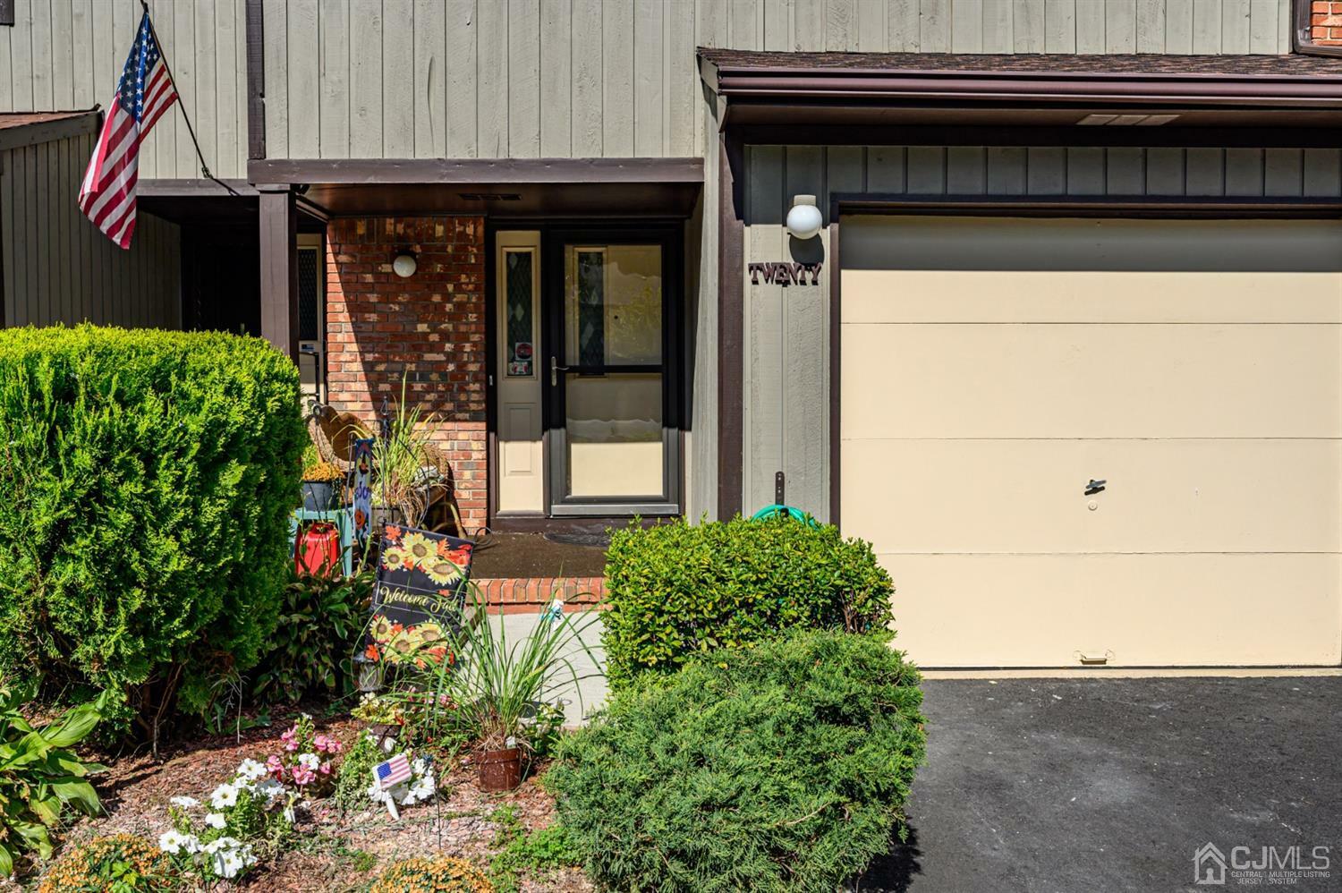 Property Photo:  20 Arrowsmith Court 26  NJ 07747 