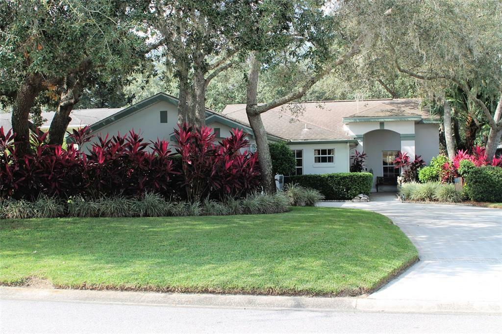 Property Photo: 1075 Tequesta Trail FL 33898