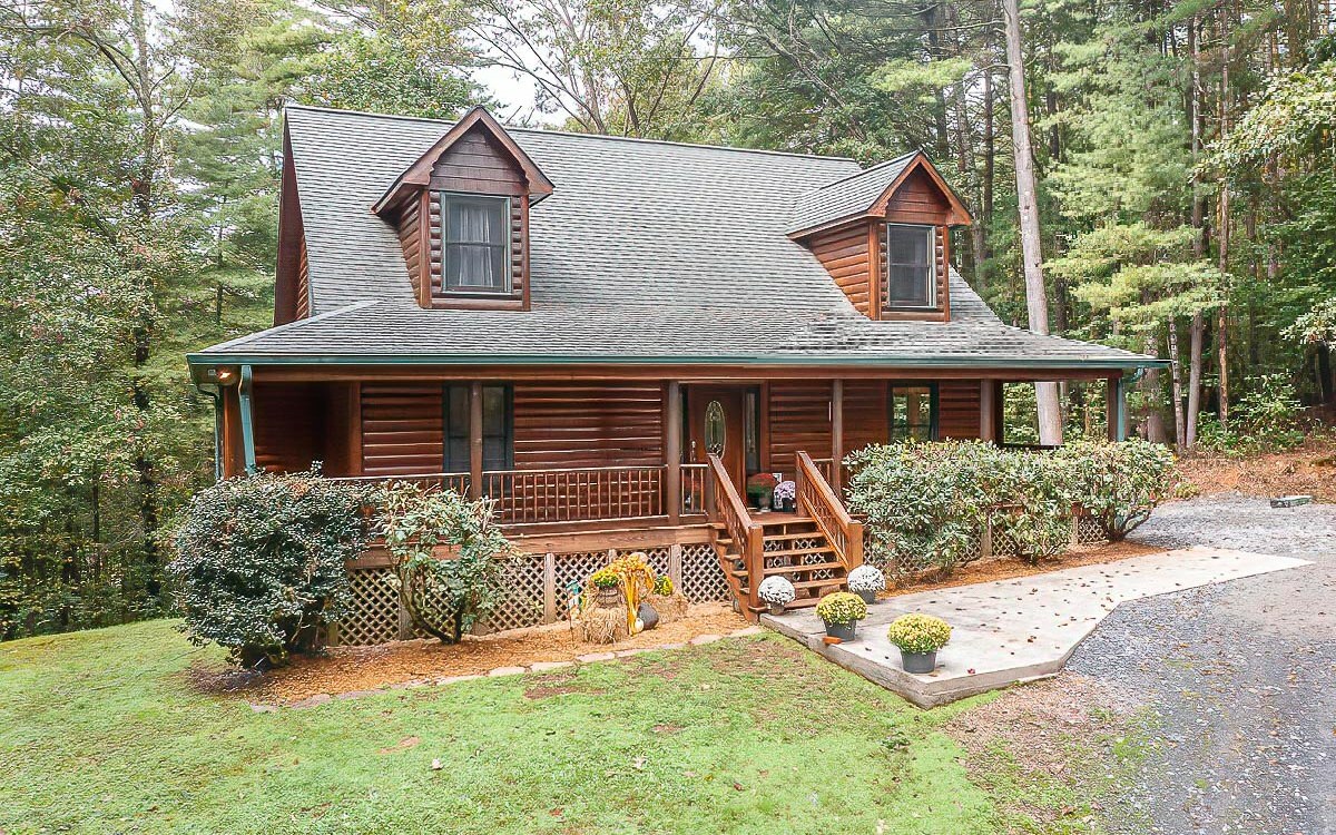 Property Photo:  467 Davis Farm Road  GA 30559 