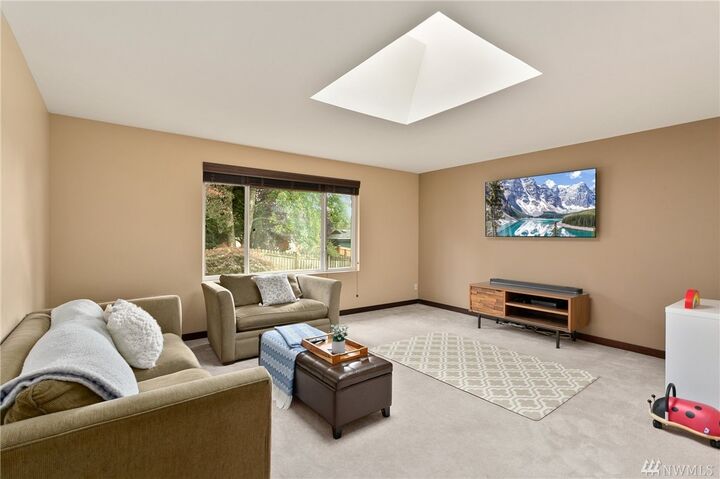 Property Photo: 11617 NE 136th St WA 98034