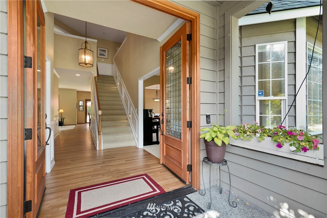 Property Photo: 15025 225th Avenue NE WA 98077