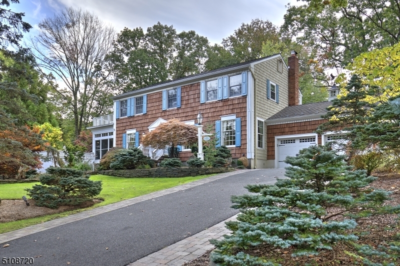 Property Photo: 41 Florie Farm Rd NJ 07945