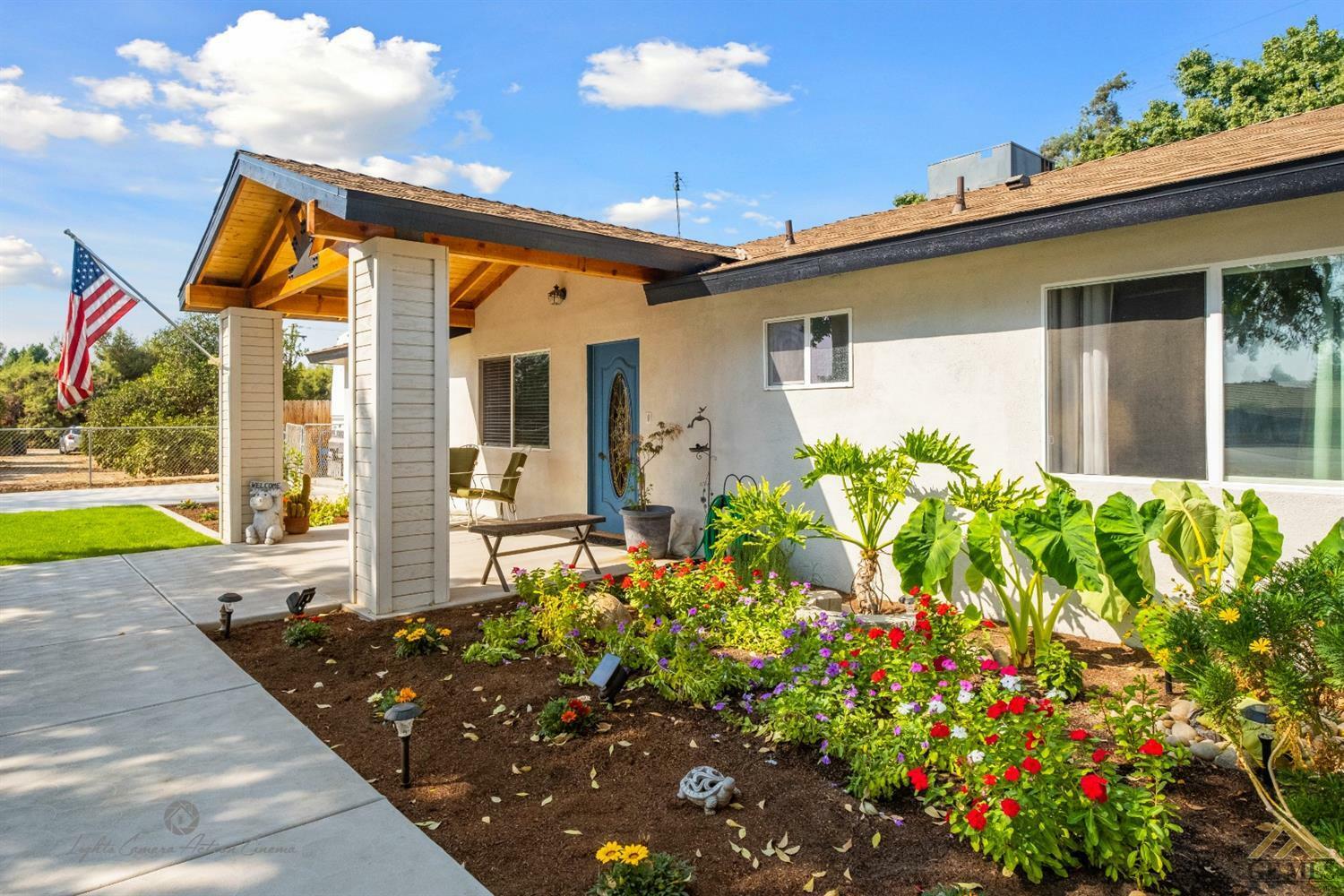 Property Photo:  11348 Snow Road  CA 93314 