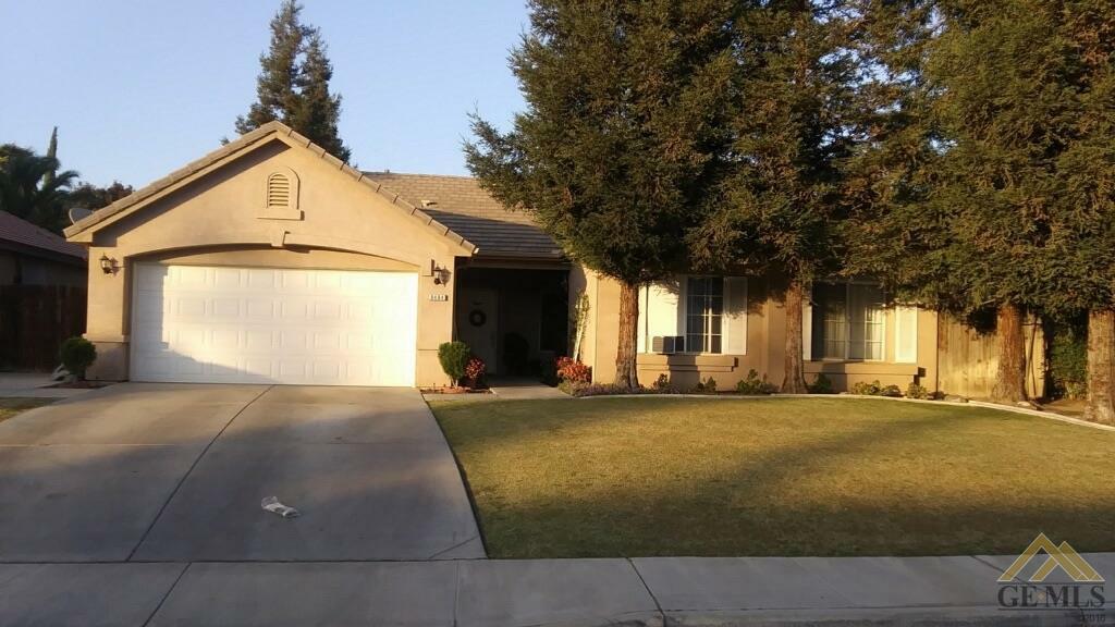 Property Photo:  8404 Eagles Landing Drive  CA 93312 