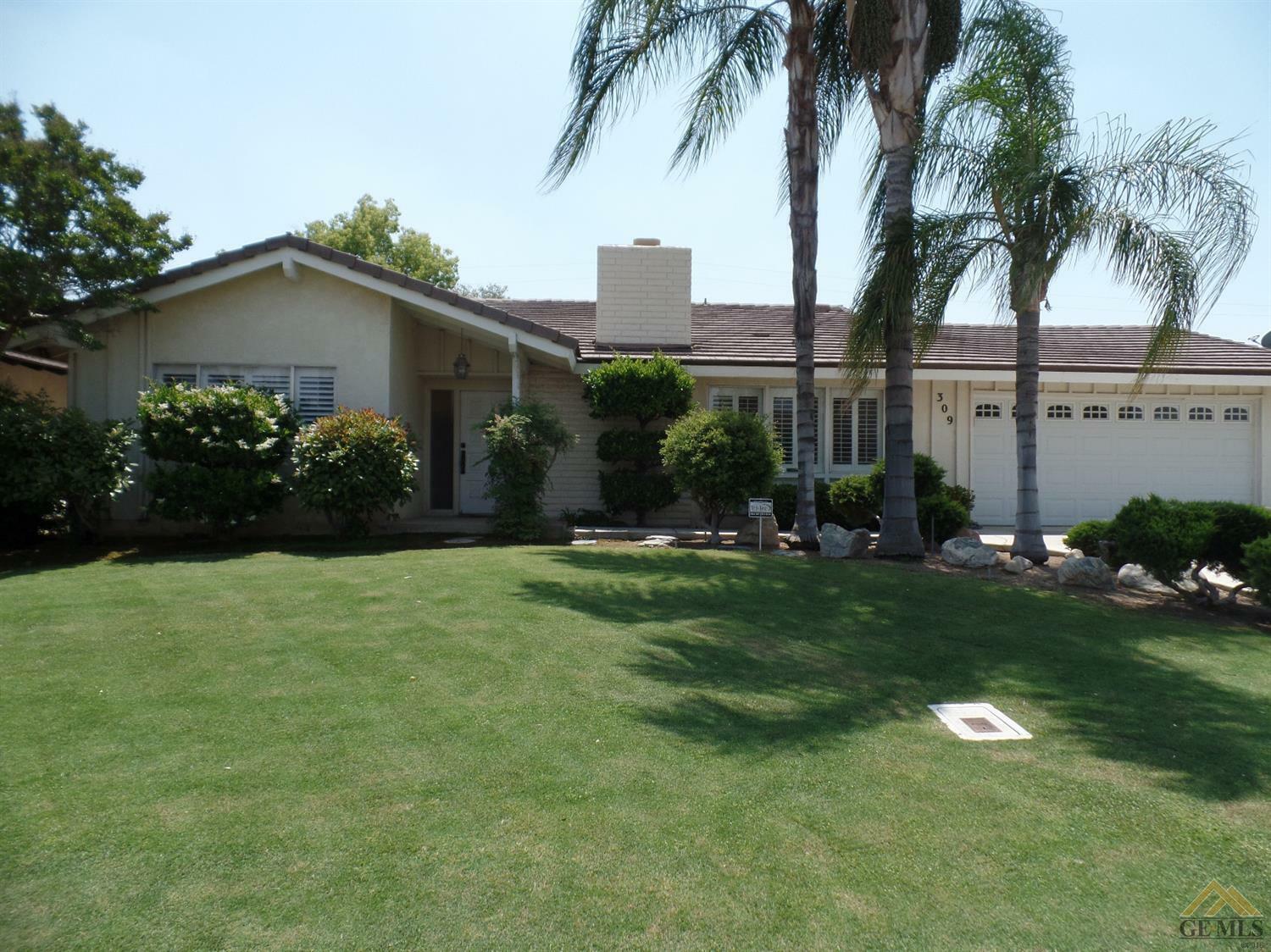 309 Borman Avenue  Bakersfield CA 93308 photo