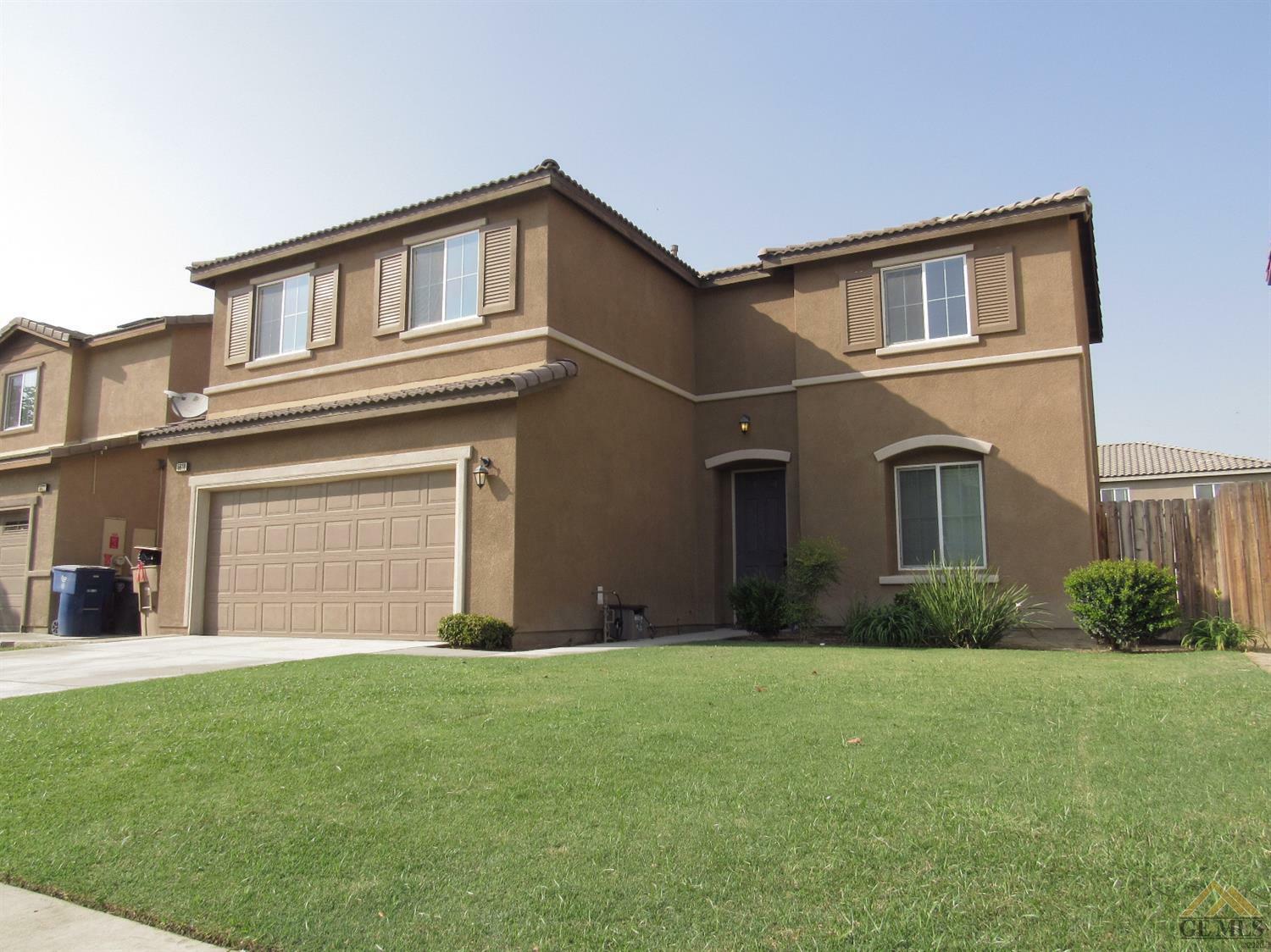 5618 Narrow Ridge Court  Bakersfield CA 93313 photo