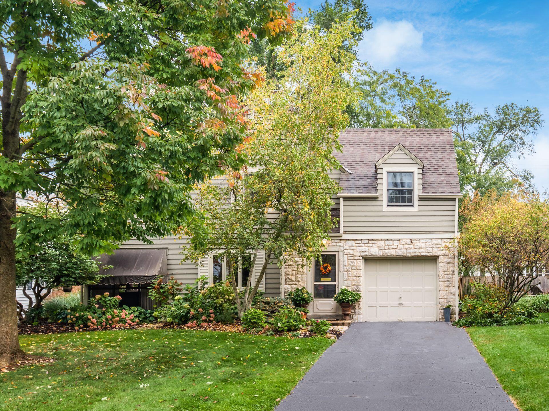Property Photo: 2232 Edington Road OH 43221