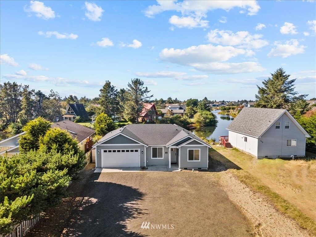 Property Photo: 133 N Razor Clam Drive SW WA 98569