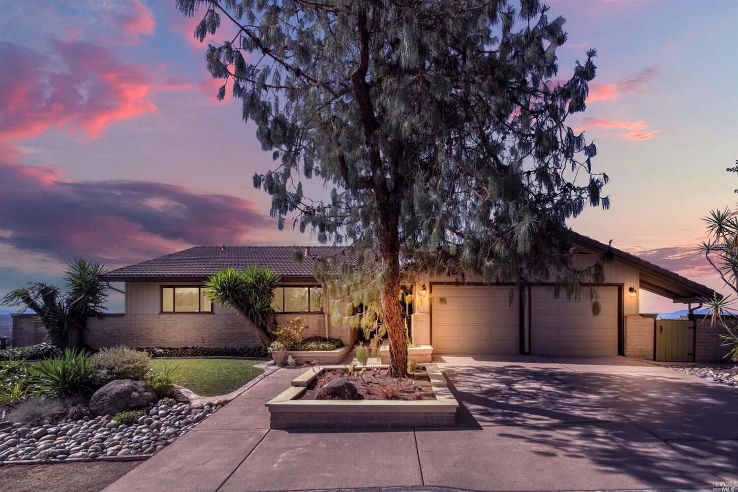 Property Photo:  107 Pajaro Way  CA 94591 