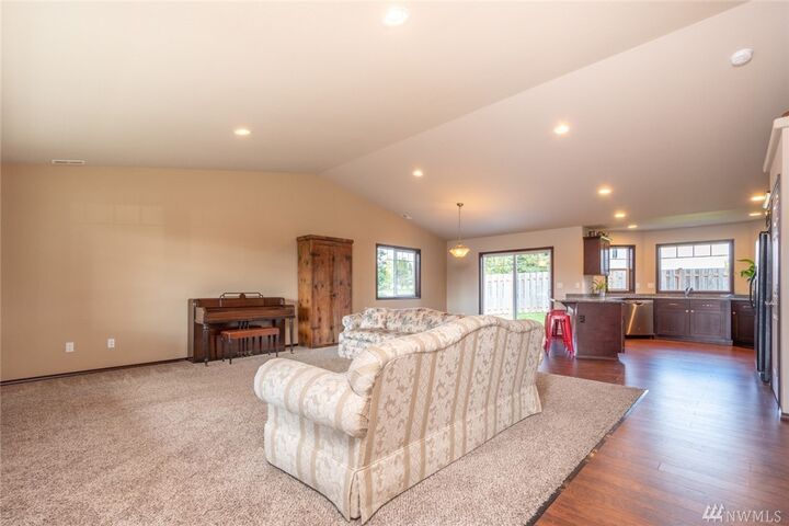 Property Photo:  236 Fenway Dr  WA 98532 