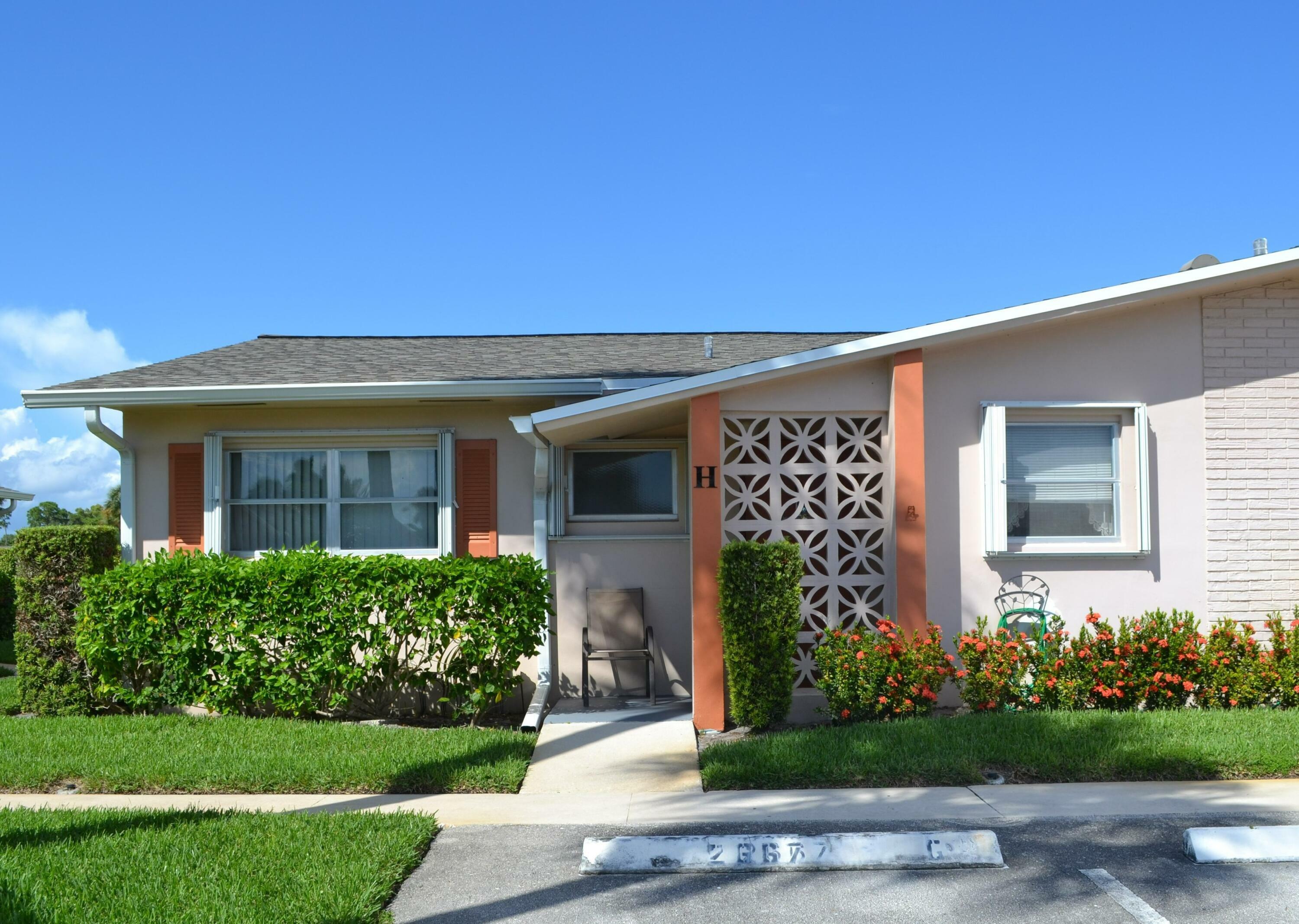 Property Photo:  2655 Dudley Drive E H  FL 33415 