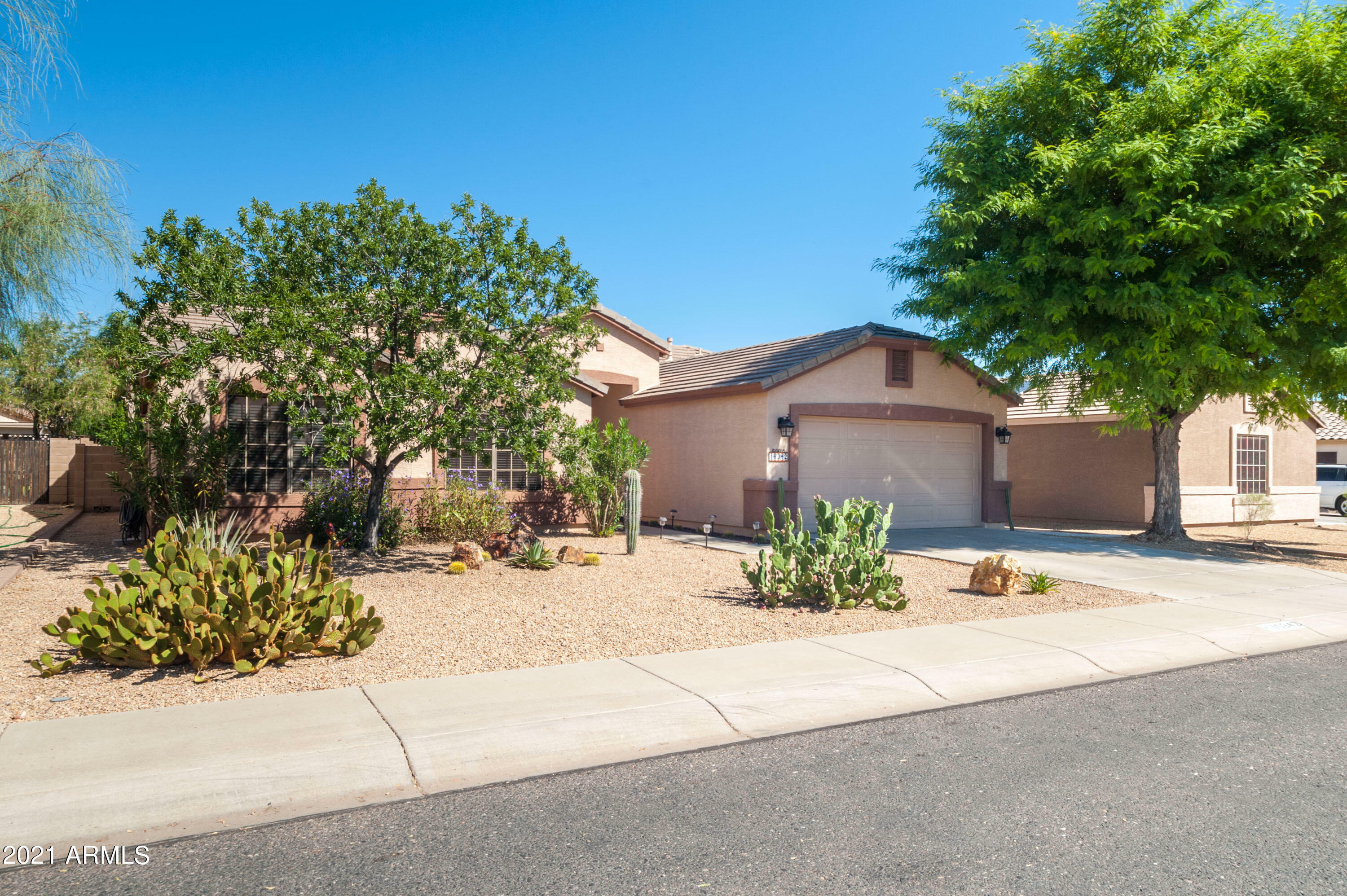 Property Photo:  16342 W Ironwood Street  AZ 85388 