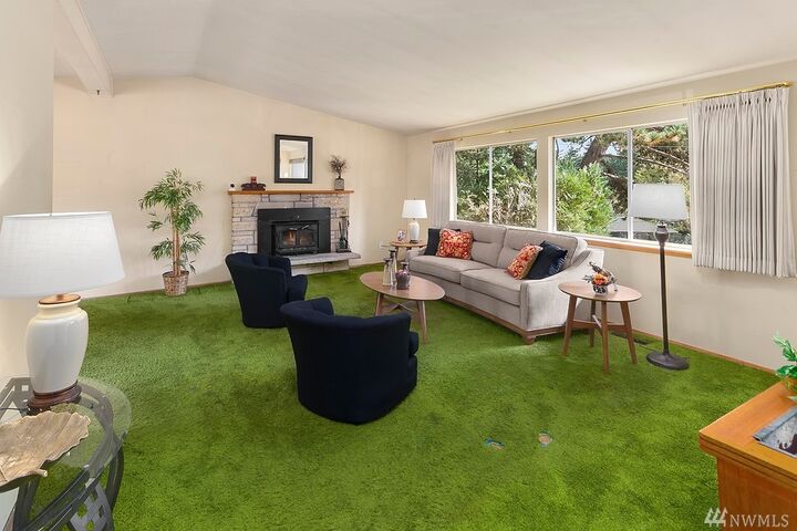 Property Photo: 17715 21st Place NE WA 98155