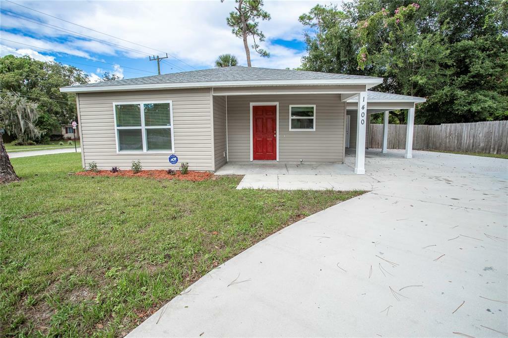 Property Photo:  1400 Forest Drive  FL 32771 