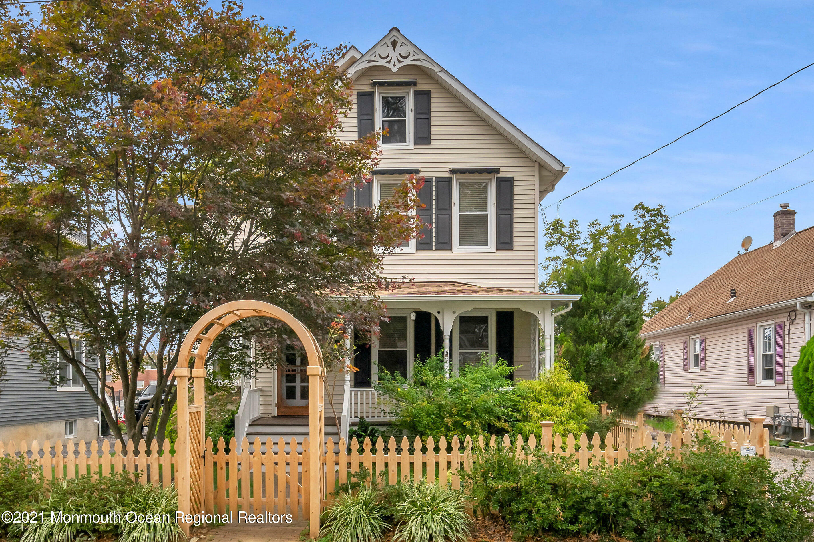 Property Photo:  34 Tower Hill Avenue  NJ 07701 