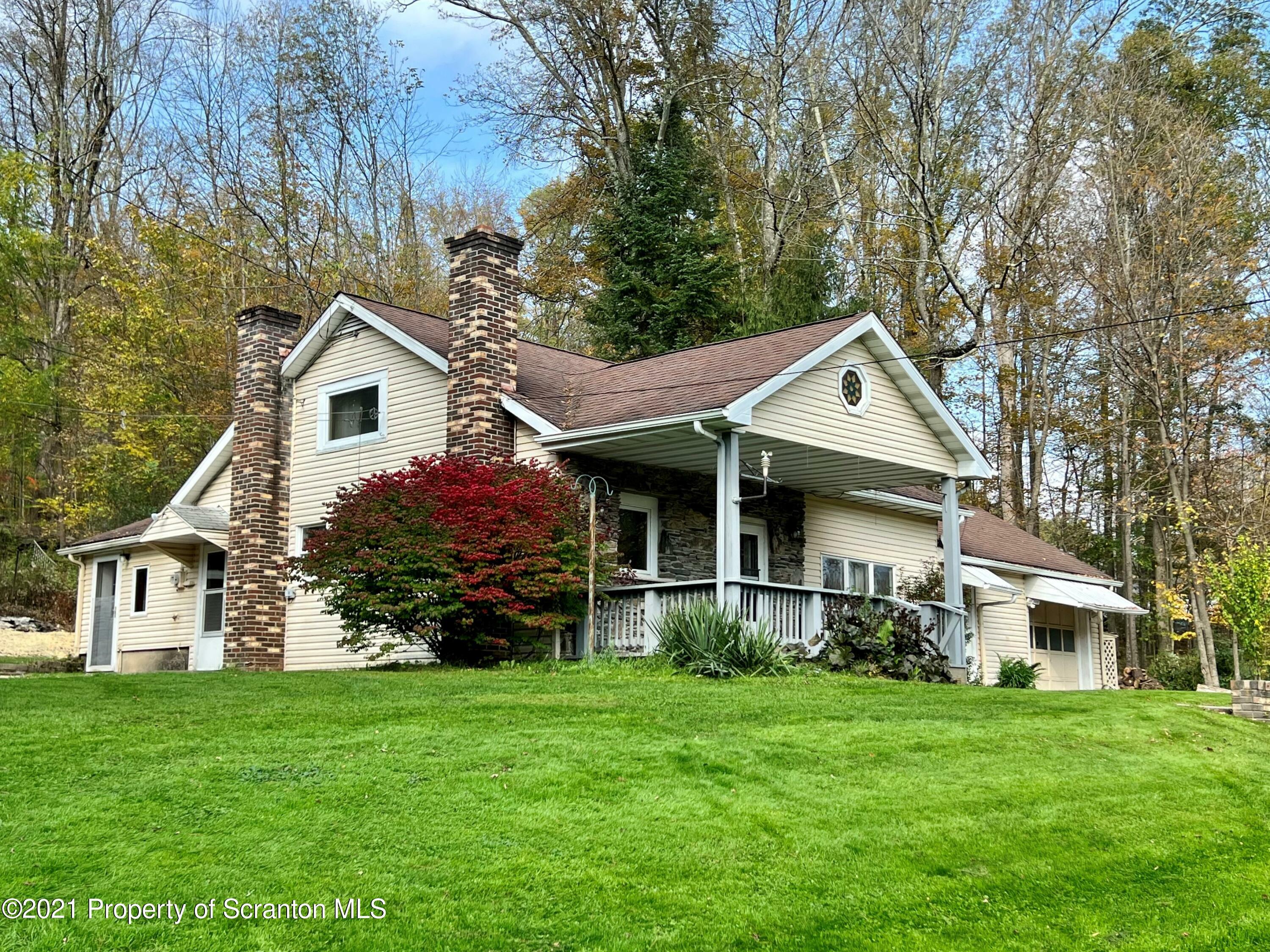 Property Photo:  4736 Hamlin Highway  PA 18444 