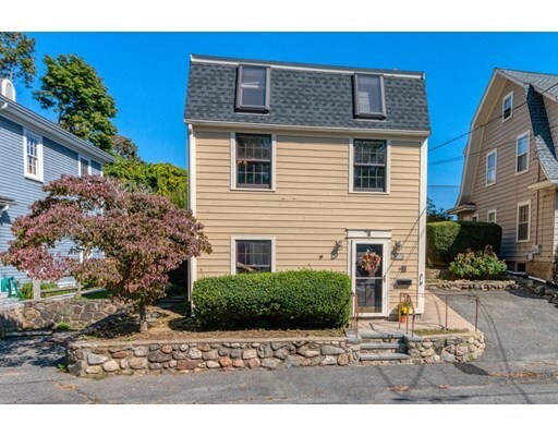 Property Photo:  15 Prince Street  MA 01945 