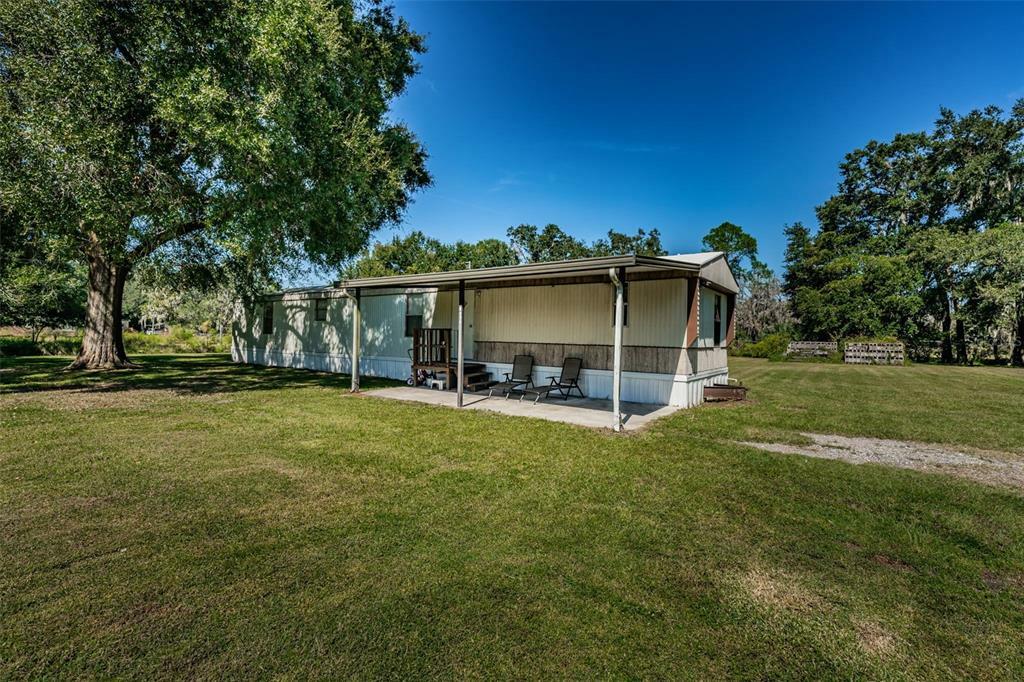 Property Photo:  3019 Fair Lane  FL 33566 