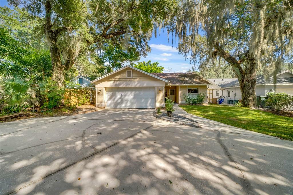 Property Photo:  1081 Dees Drive  FL 32765 